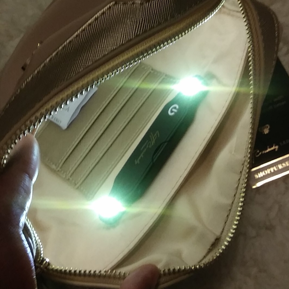 Crossbody purse